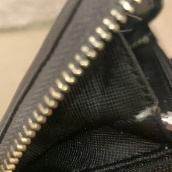 🌹VINTAGE Rebecca Minkoff • Beautiful Gray Quilted Leather Large Zip Wallet - Picture 13 of 16